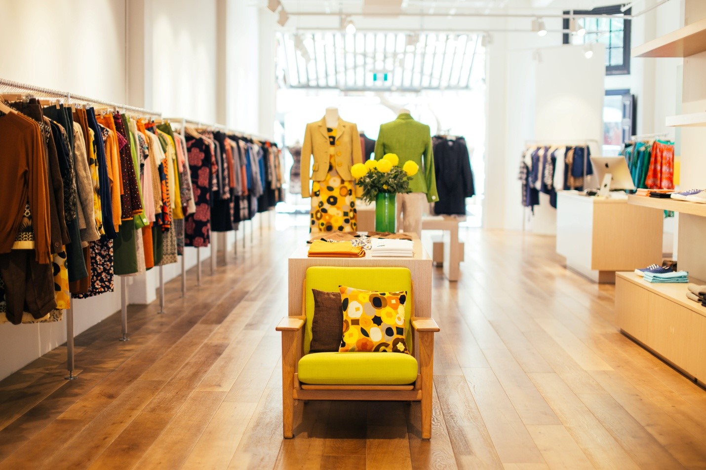 Modern Retail Refurbishment